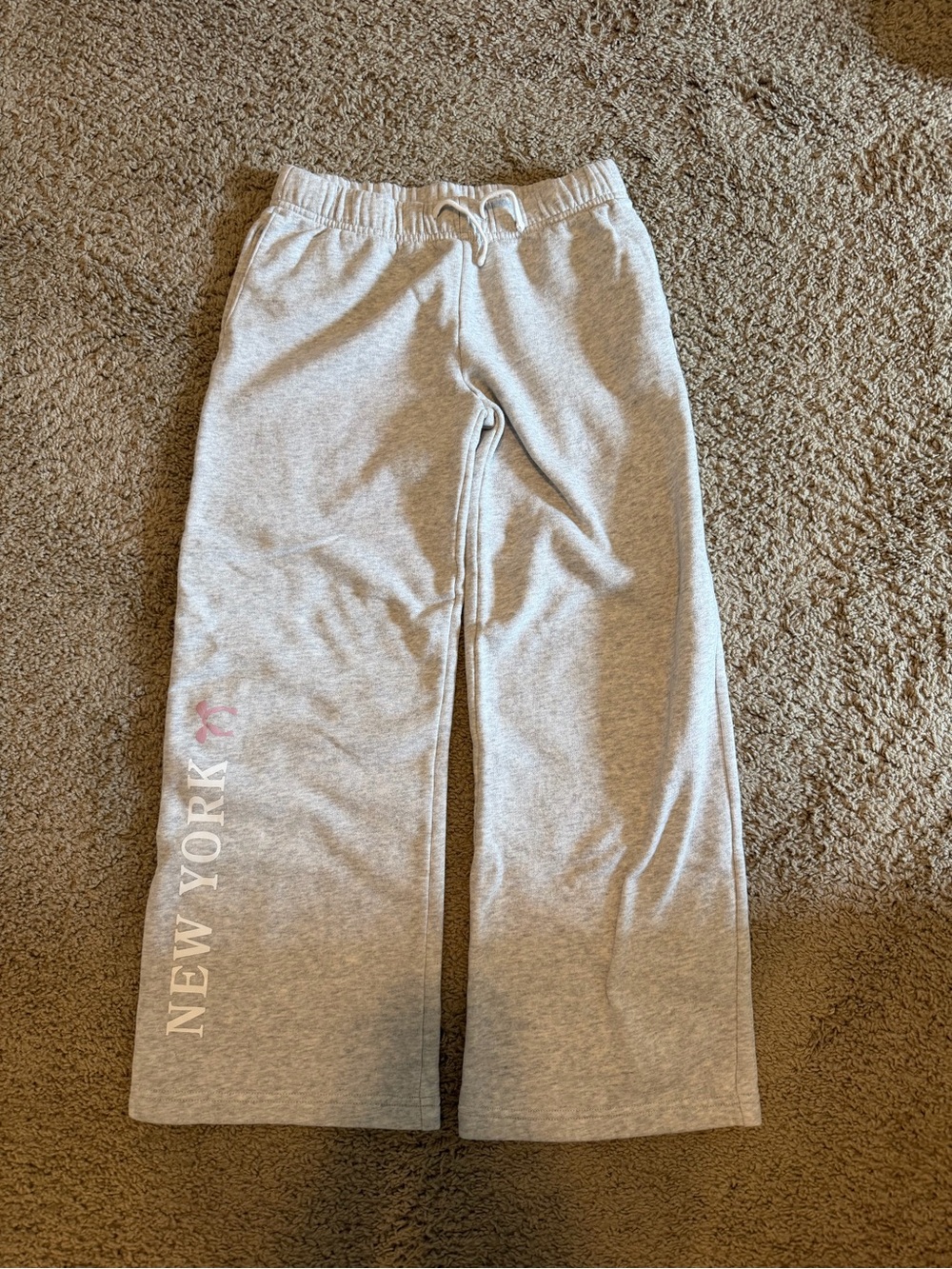 Abercrombie & Fitch Kids Light Gray Sweatpants with White 'New York' Print